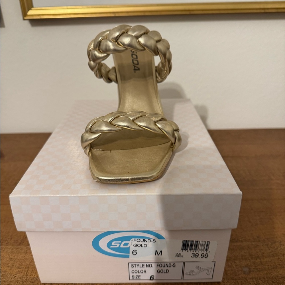 Soda Gold Heels